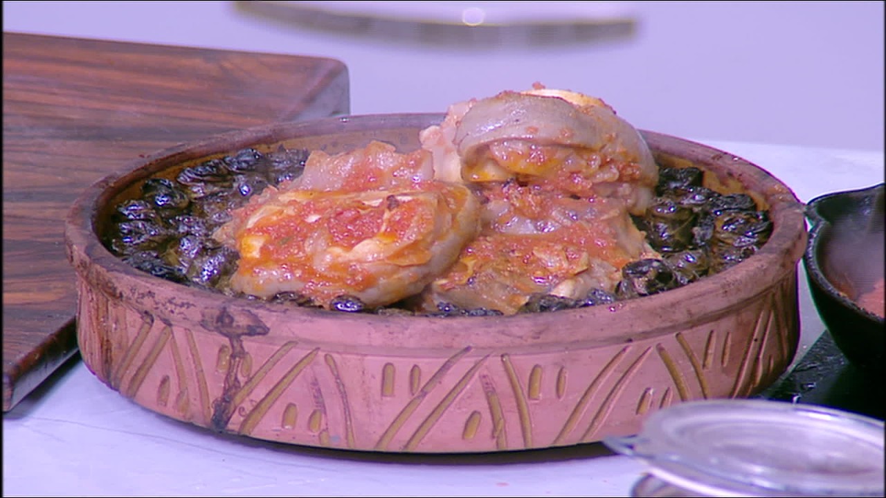 احلى طاجن ورق عنب بالكوارع تعمليه في البيت احلى من اي مطعم 😋