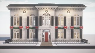Traditional White Chrisrmas House - 12 Days of Buildmas: day 11 | minecraft cocricot christmas build screenshot 5
