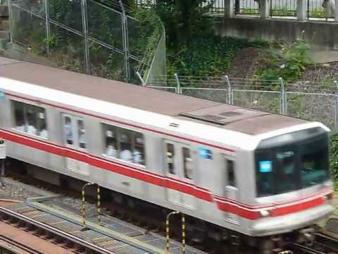 東京メトロ０２系(７次車)　普通　丸の内線