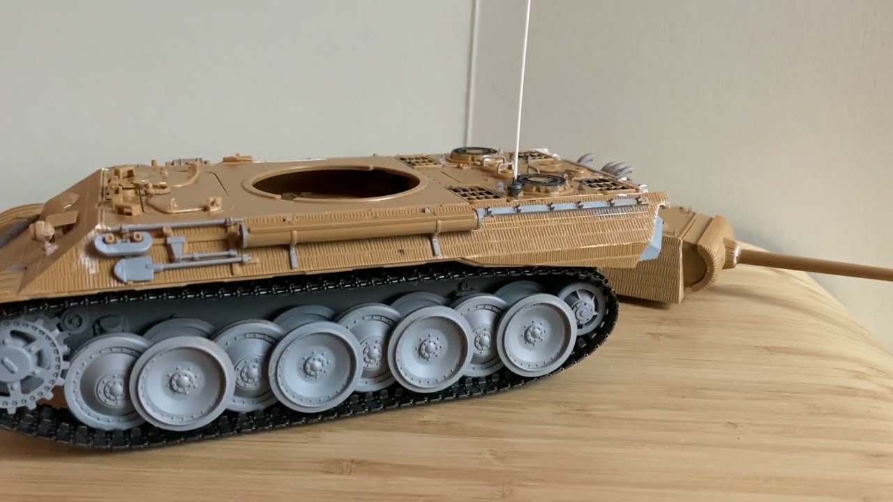#37 Italeri PzKpfw V Ausf A Panther scale 