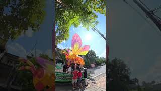Giant honeybees parade through the streets #midautumn #mohinhtrungthuhuongsang