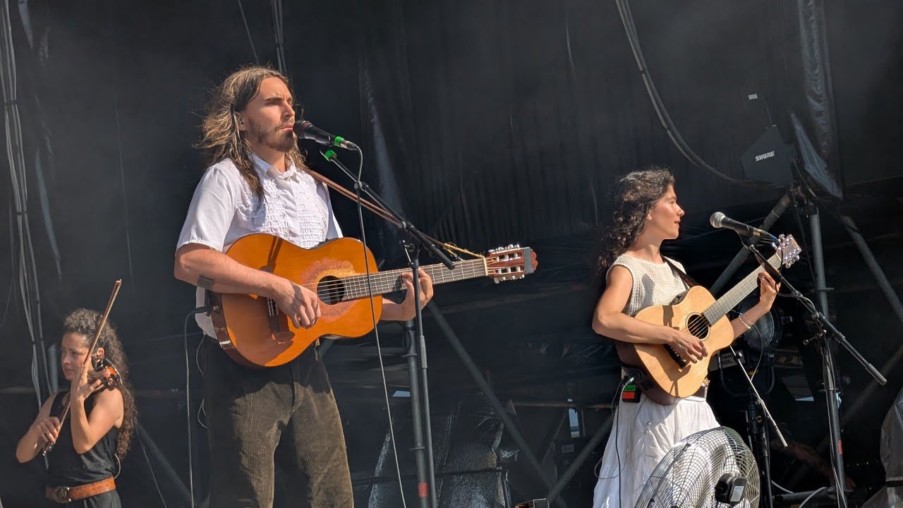 Carlos Ares - Peregrino - Directo Portamérica 2024 - Portas - 4K