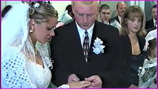 видео: СВАДЬБА 90-х! 3ч. Слёзы СЧАСТЬЯ в столичном ЗАГСЕ! картинка: СВАДЬБА 90-х! 3ч. Слёзы СЧАСТЬЯ в столичном ЗАГСЕ!