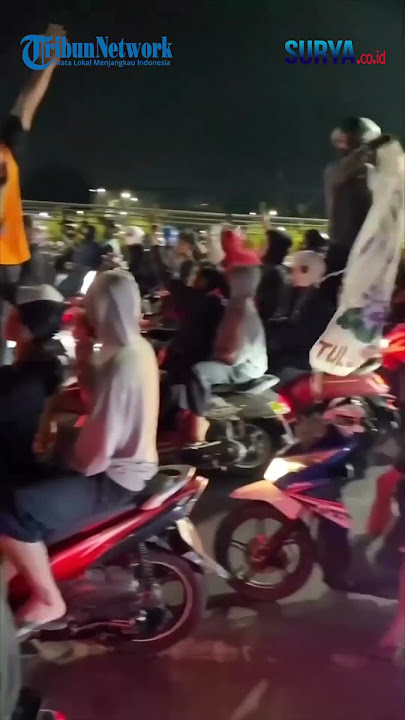 Konvoi Rombongan Pesilat di Surabaya Makan Korban, Seorang Polisi Ditabrak  #jatim #jawatimur