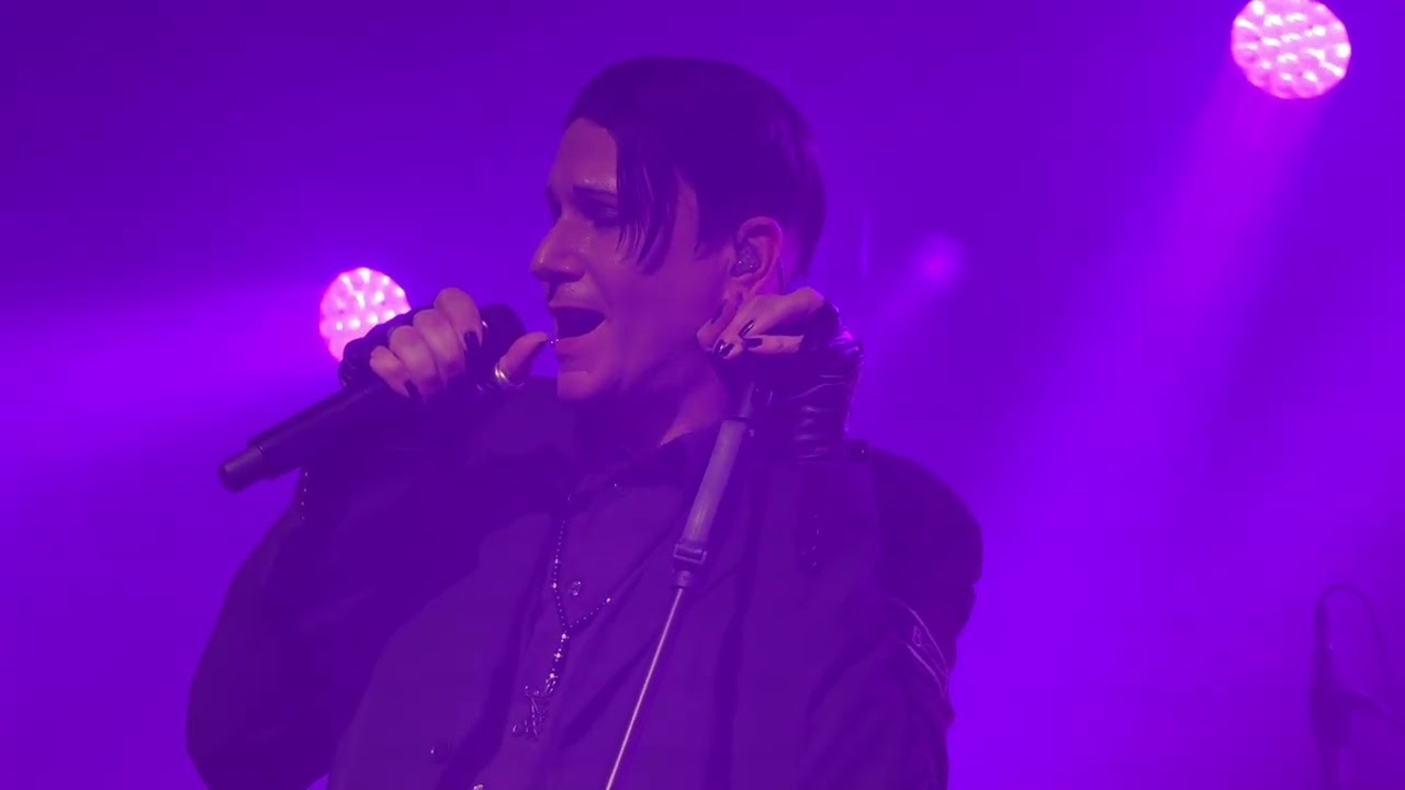 BLUTENGEL - When Darkness Falls (Dämonen: Sturm Tour, Cologne, Live Music Hall, 2025/10/17)