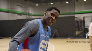Vernon Maxwell nearly TAKES OUT CAMERA MAN