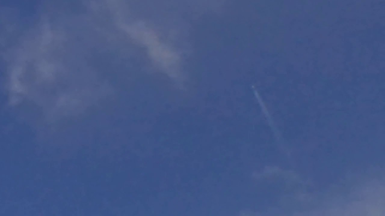 Airbus A320 flying over my house YouTube