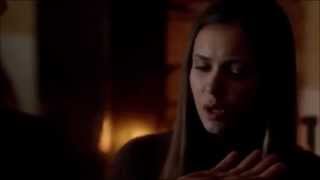 The Vampire Diaries - Elena Feeds Off Damon (4X02)
