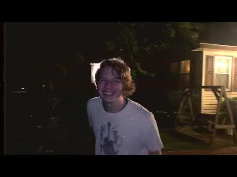 i stay inside - Split Head
