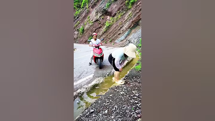 boy help a granny #philippines #usa #us #uk #shortvideo