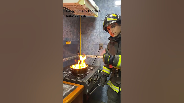 Bomberos Voluntarios de Chile: Apagar olla con aceite