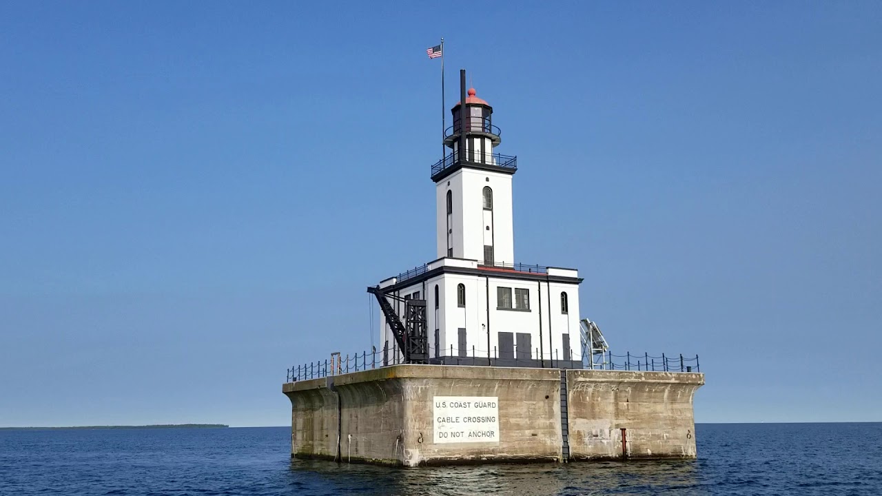 DETOUR REEF LIGHTHOUSE YouTube