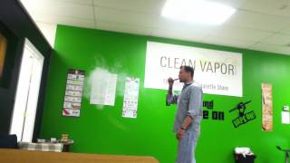 Clouds on Vape Build Derringer .1 ohm 6 wrap Anarchist Wire