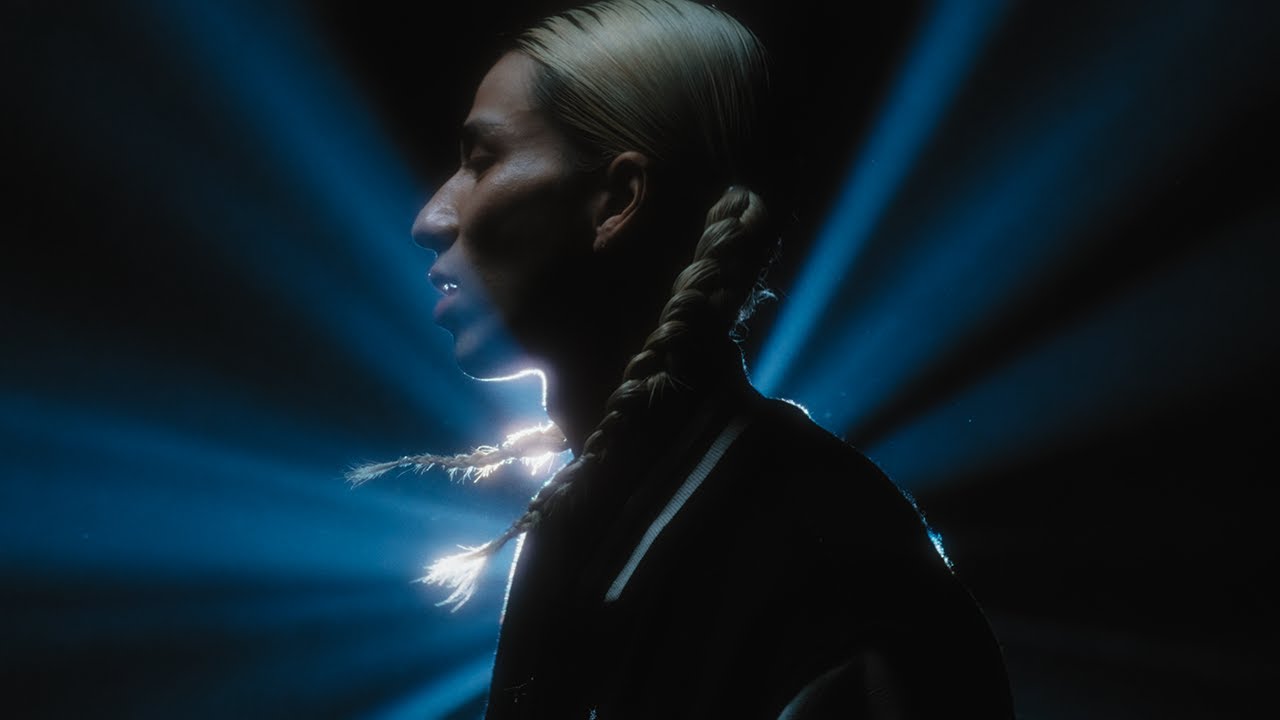 AOTO - バイオリン (official video)