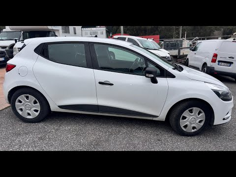 RENAULT CLIO VAN  autocarro