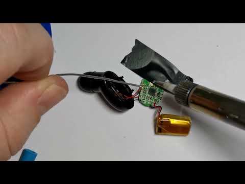 Video: Jak opravím sluchátka Bluetooth?