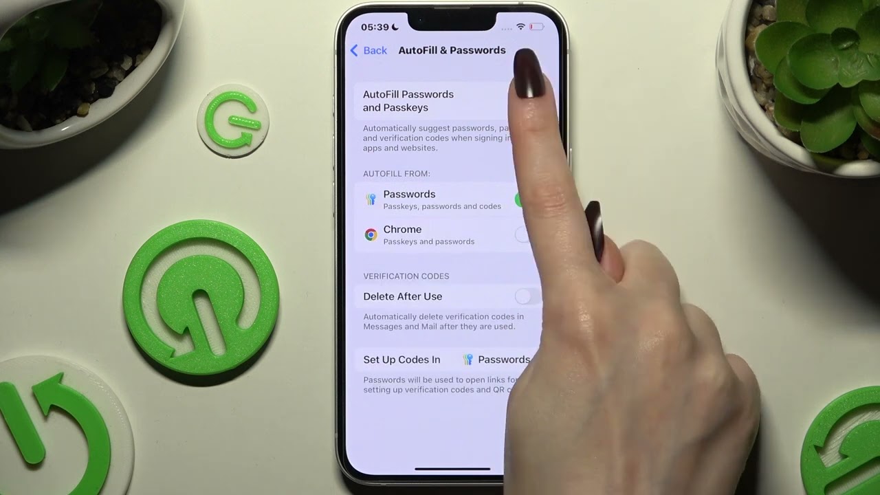 How to Disable Password Autofill on Apple iPhone 16e