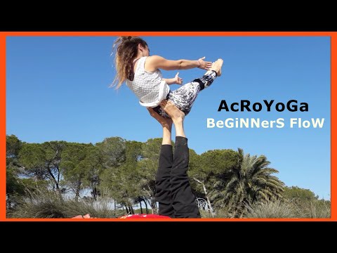 Acroyoga flow. Acroyoga