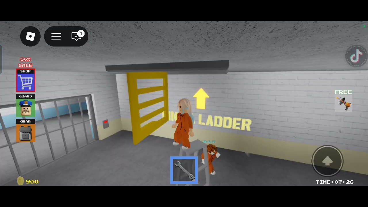 لعبت لعبة الشرطي 🤣كنت قربت اختمها 👌❤️بس حصل جلتش😡😡