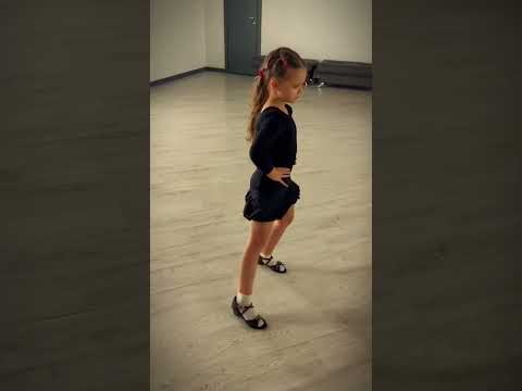 ПРОДОЛЖАЮ АКТИВНО ЗАНИМАТЬСЯ БАЛЬНЫМИ ТАНЦАМИ!