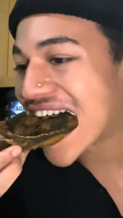 EMIL MARIO COBA MAKAN KEPALA IKAN PAKE YOGURT ? PERCOBAAN GAGAL ? TIK TOK EMIL MARIO TERBARU