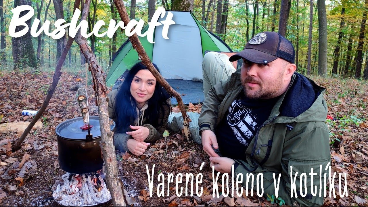 Bushcraft - Varíme Údené Koleno v Kotlíku nad Ohňom pri Stane | Jednoduchá Trojnožka |