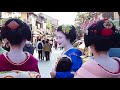 A Stroll Through Geisha District, Hanamikoji & Pontocho in Gion Kyoto | 京都祇園、花見小路と先斗町の外国人と舞妓さん!海外の反応