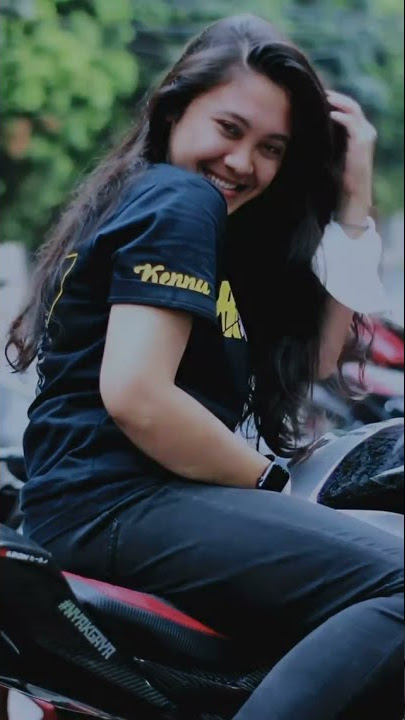 Nabila naik CBR 250R cocok gak nih ngap #short #cinematic# story' wa