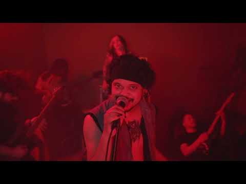 Amarionette - Simple (Official Music Video)