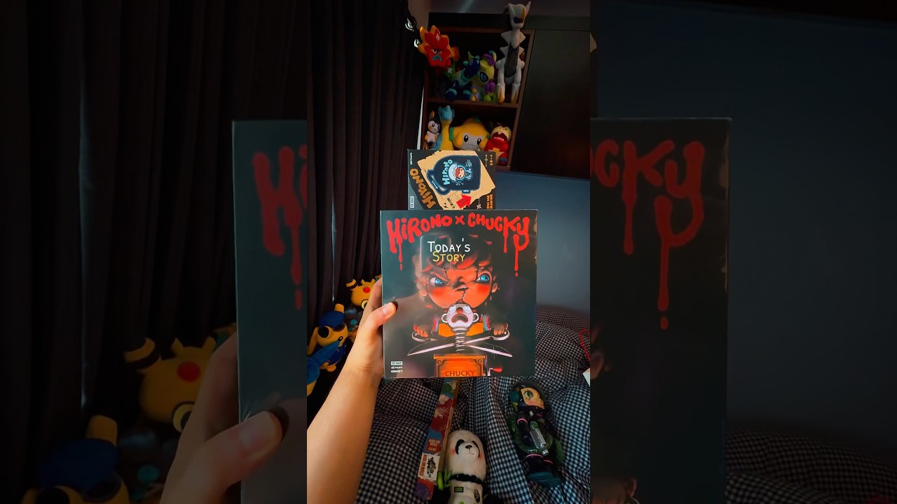 У меня появилась новая Хироно! Рядом со мной открылся новый магазин Pop Mart.