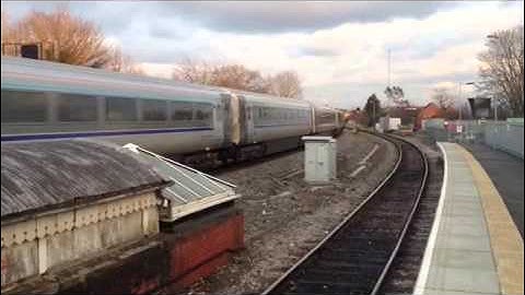 Chiltern mainline class 67 passing through High Wycombe