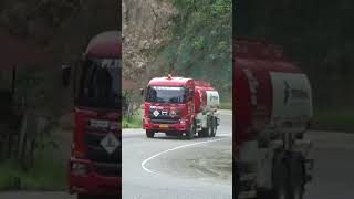 Berat bos mobil pertamina nanjak bukit ijo Rampa Tapteng #truk #automobile #supirtruk #pijakgasnya
