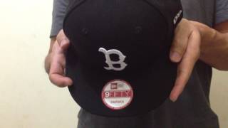 New Era 9Fifty Snapback Black on White MLB Boston Red Sox