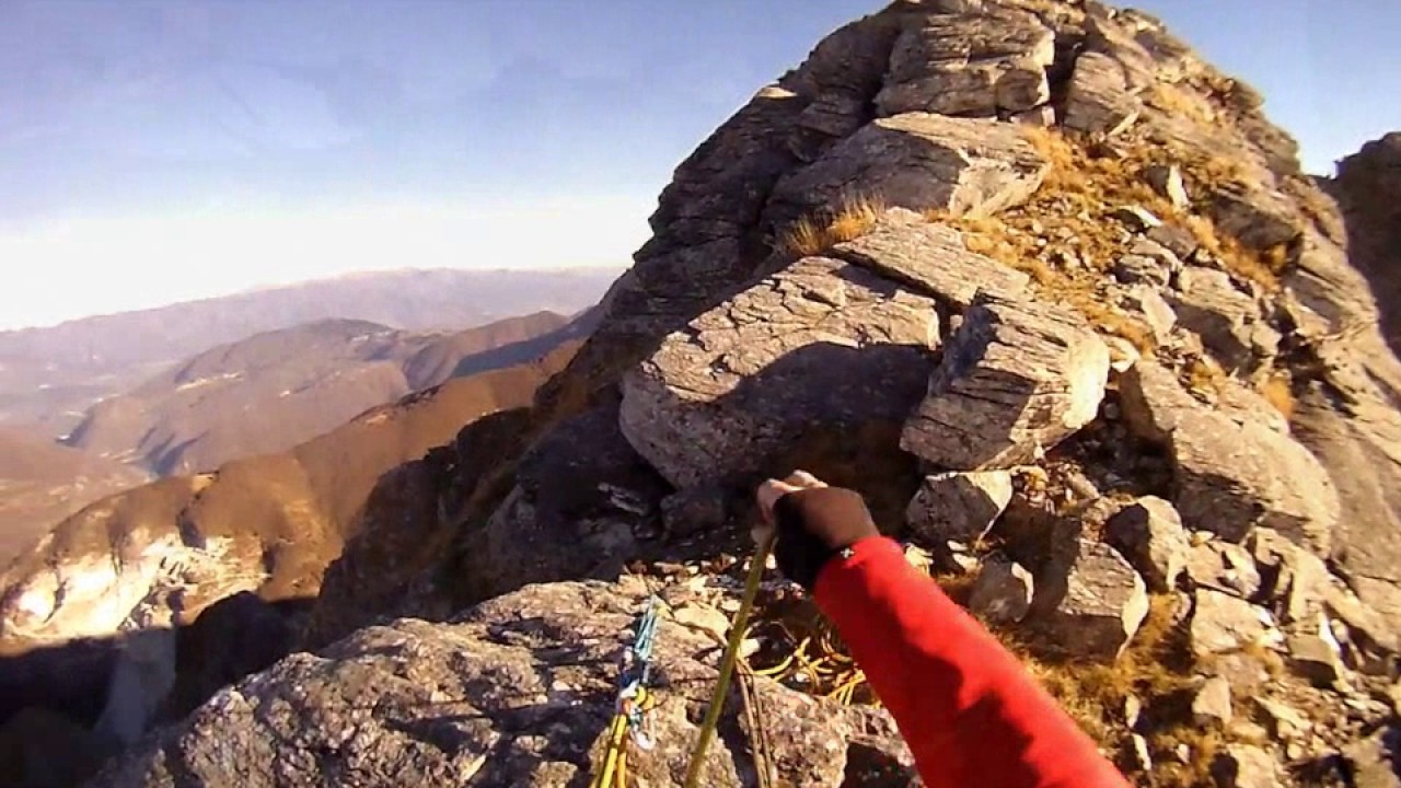 TRAVERSATA SELLA - ALTO DI SELLA - APUANE -