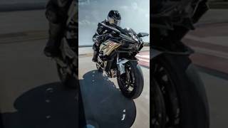 kawasaki ninja H2R bike riding #shorts horts#automobile #gaming #viral #shortvideo #viralvideo