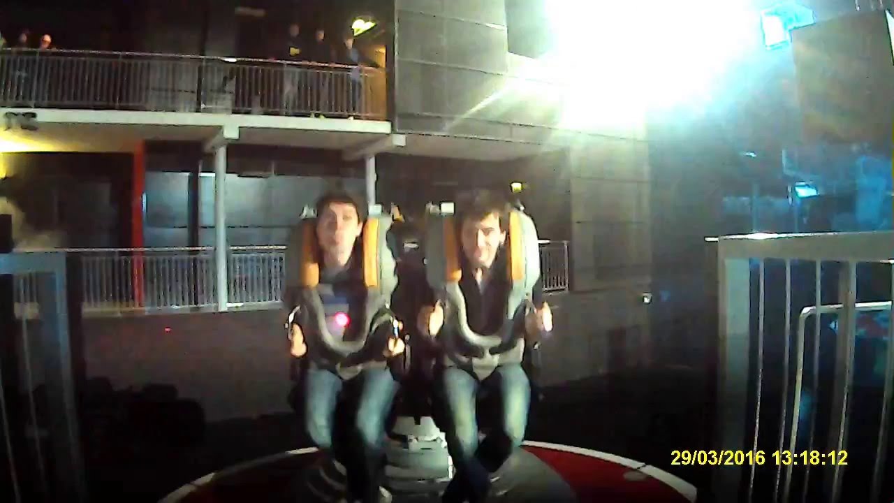 Futuroscope danse avec les robots YouTube