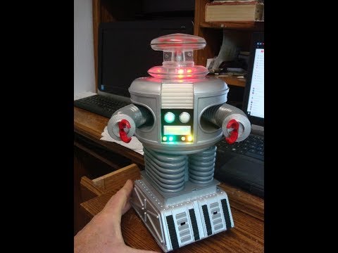 remco lost in space robot