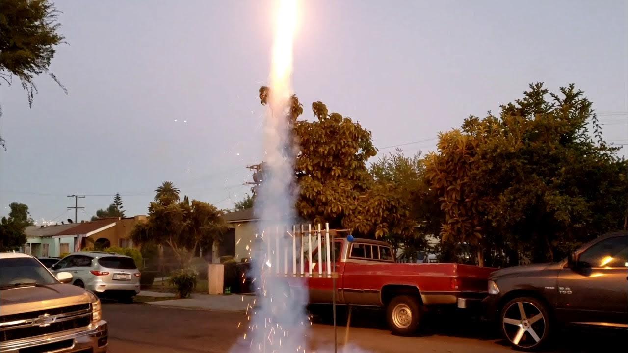 Llorona, Biohazard, 4" Strobes Rockets Compilation Fireworks - YouTube