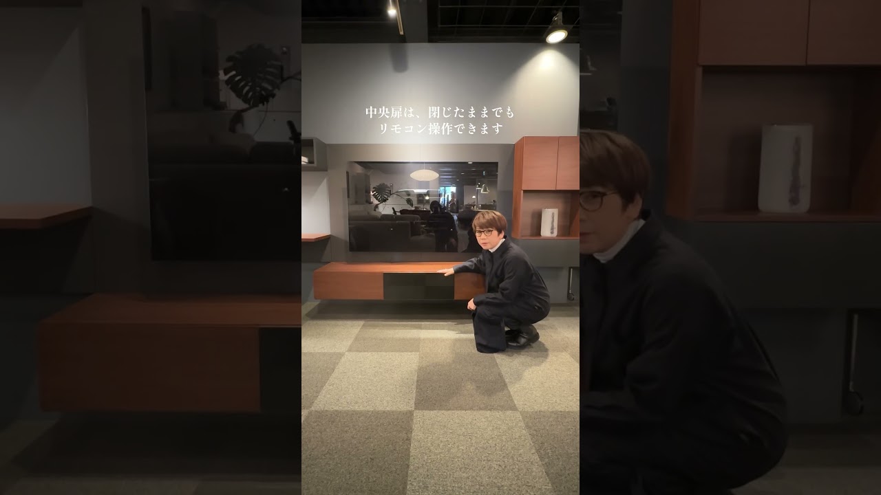 フロートTVボード｜配線収納ですっきり見せる壁付けデザイン｜Pamouna