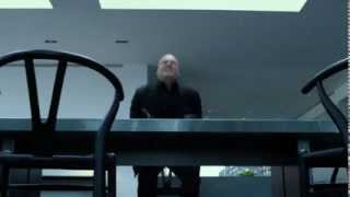 Kingpin (Wilson Fisk) table flip