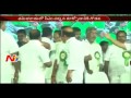 Dy Speaker, Minister fight for next seat to TN CM in public meeting