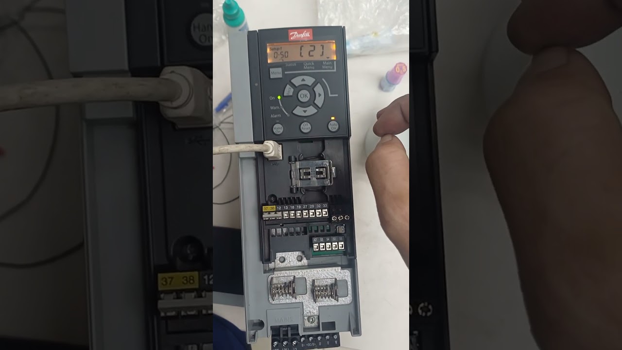 Hướng dẫn coppy tham số từ bàn phím biến tần danfoss FC280