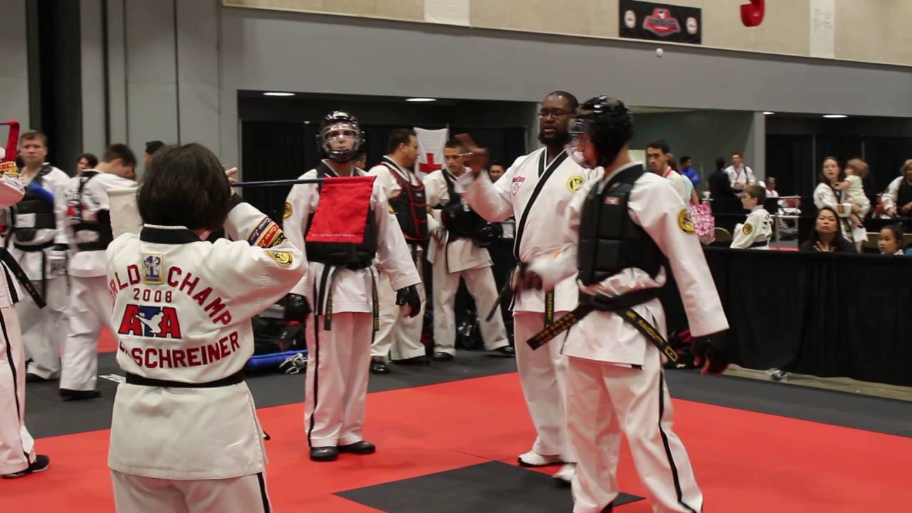 Worlds 2016 1st Match