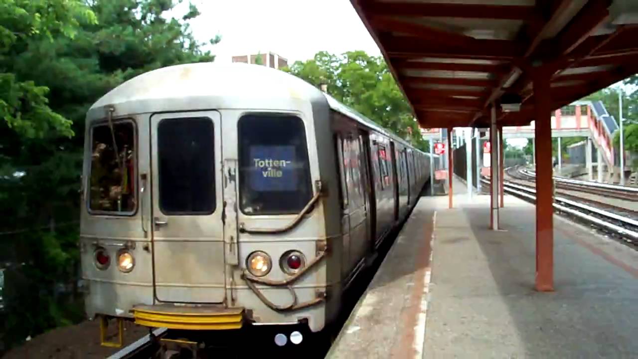 Sirr R44 SIRR R44 Tottenvillie Train Arriving at Tottenville - YouTube