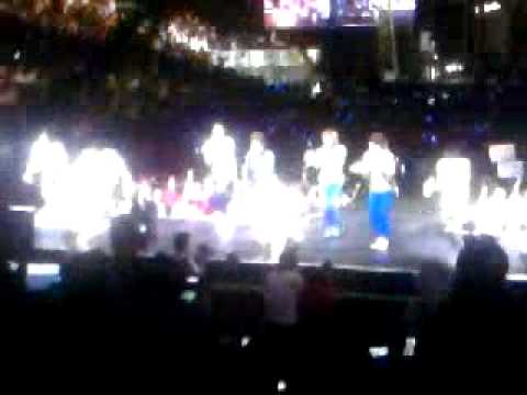 090410 SM Town LA. SHINee. Juliette. fancam.