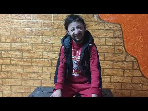 حصريا الخبر المصري في لقاء مع الفنان أحمد الفارس من ذوي الهمم ابن قرية بهبشين في محافظة بني سويف