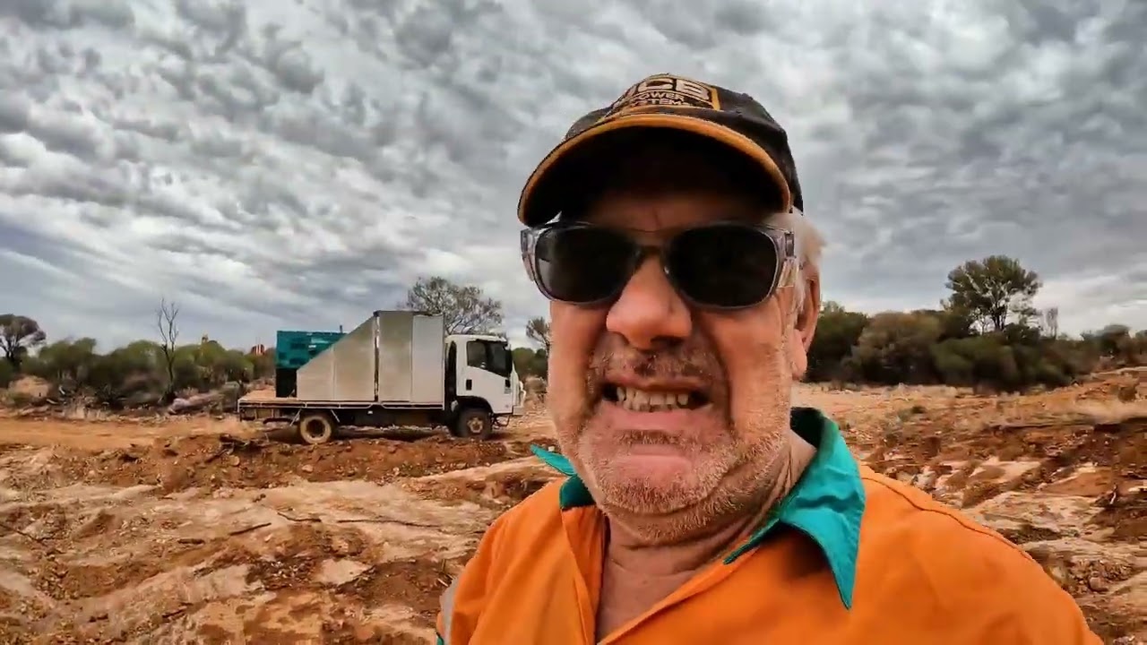 Веснушки торчат!