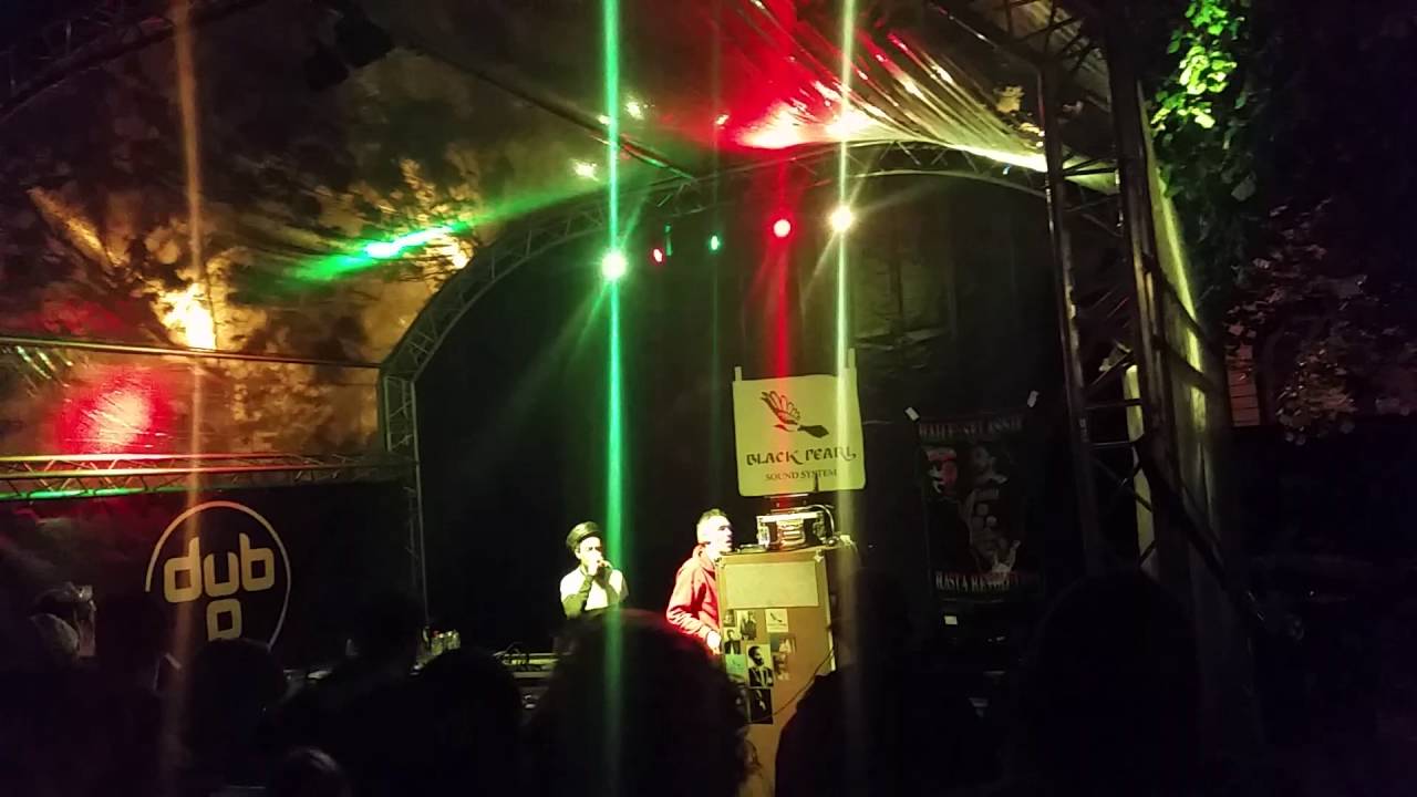 Manasseh feat. Brother Culture @ Black Pearl Soundsystem, Dub up stage Tacticz, Kortrijk - 15/06/16