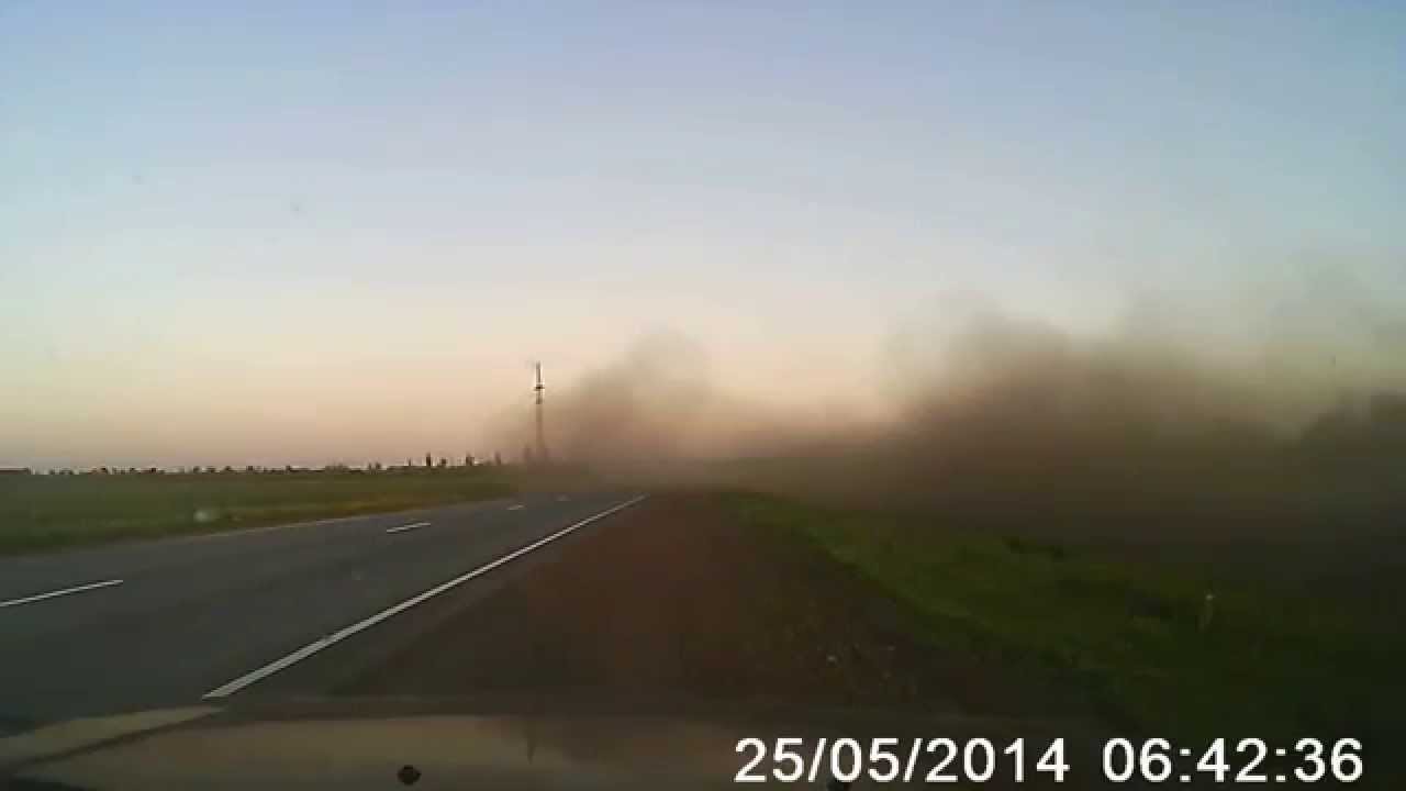 Вы это видели? Вылетел с дороги пулей. Ужасное ДТП Май 2014 - YouTube