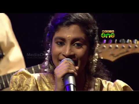 Kannanthali Muttathe  by Alka Ajith Onam Special Episode of Paattinte Ponnoonjaal 2014
